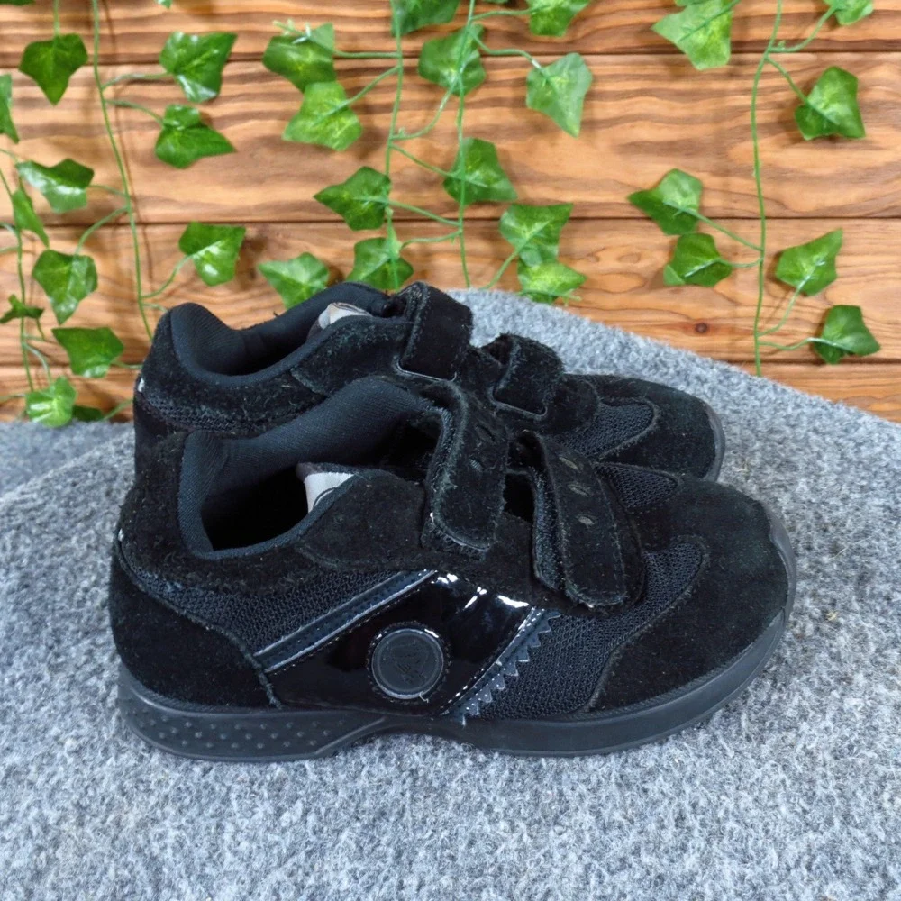 CROCS retro sprint